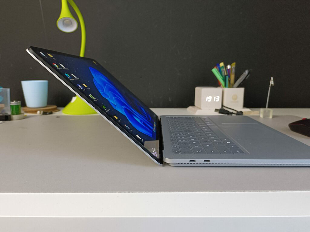 طراحی بدنه جذاب مایکروسافت سرفیس لپ تاپ استودیو 1 با پردازنده core i7