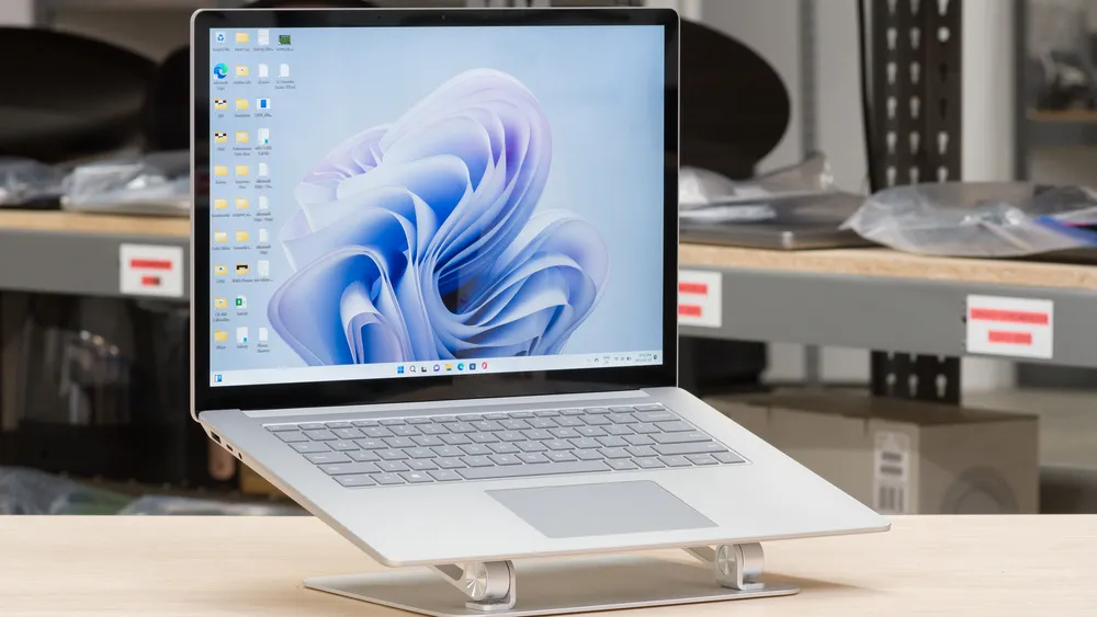 نمایشگر مایکروسافت سرفیس لپ تاپ 5 با پردازنده core i7